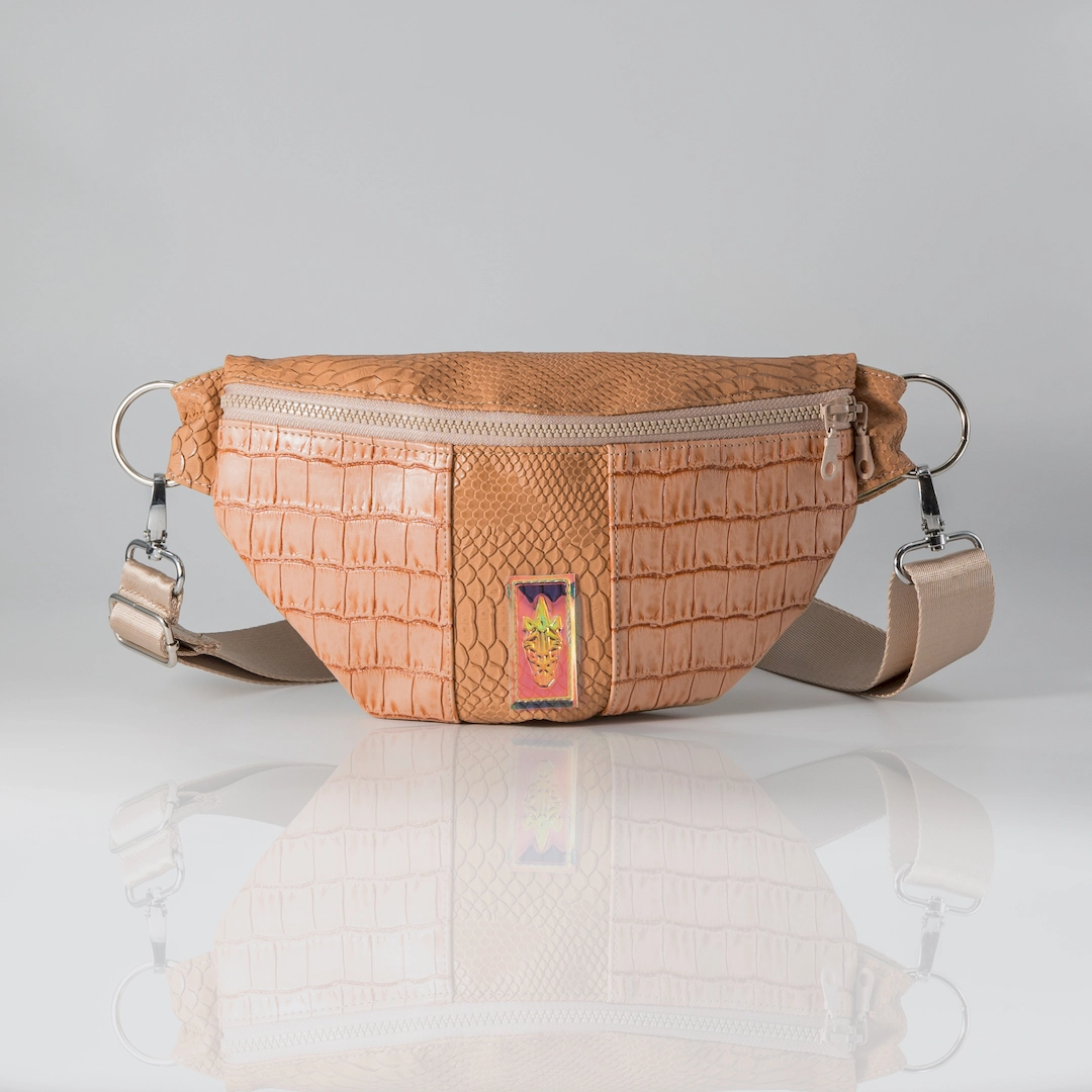 Nude Balance Small Banana Bag